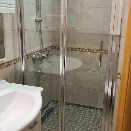 Amalia 2 مالينسكا