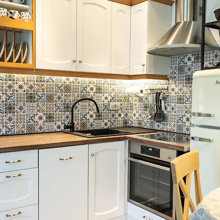 Amalia 2 * مالينسكا